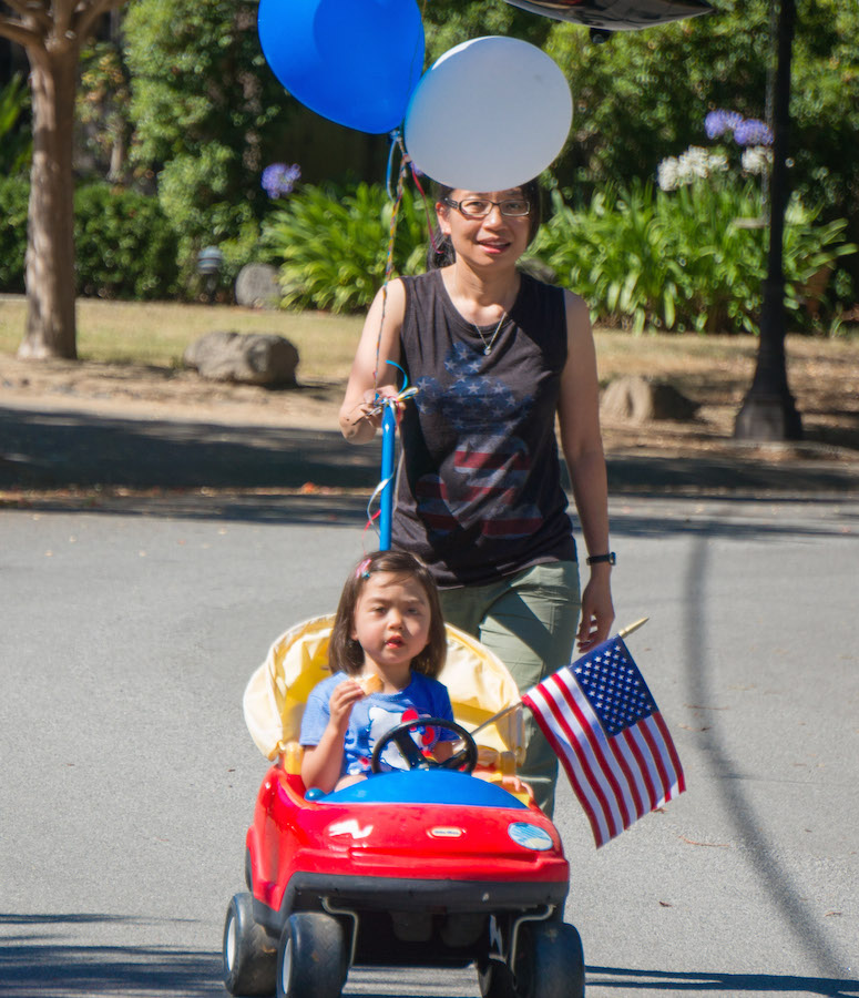 Laureles 4th of July Parade