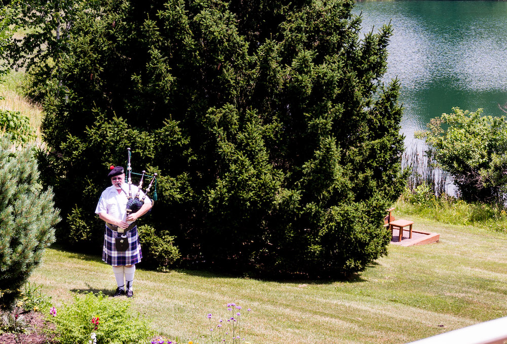 Bagpiper