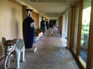 Waikoloa hallways