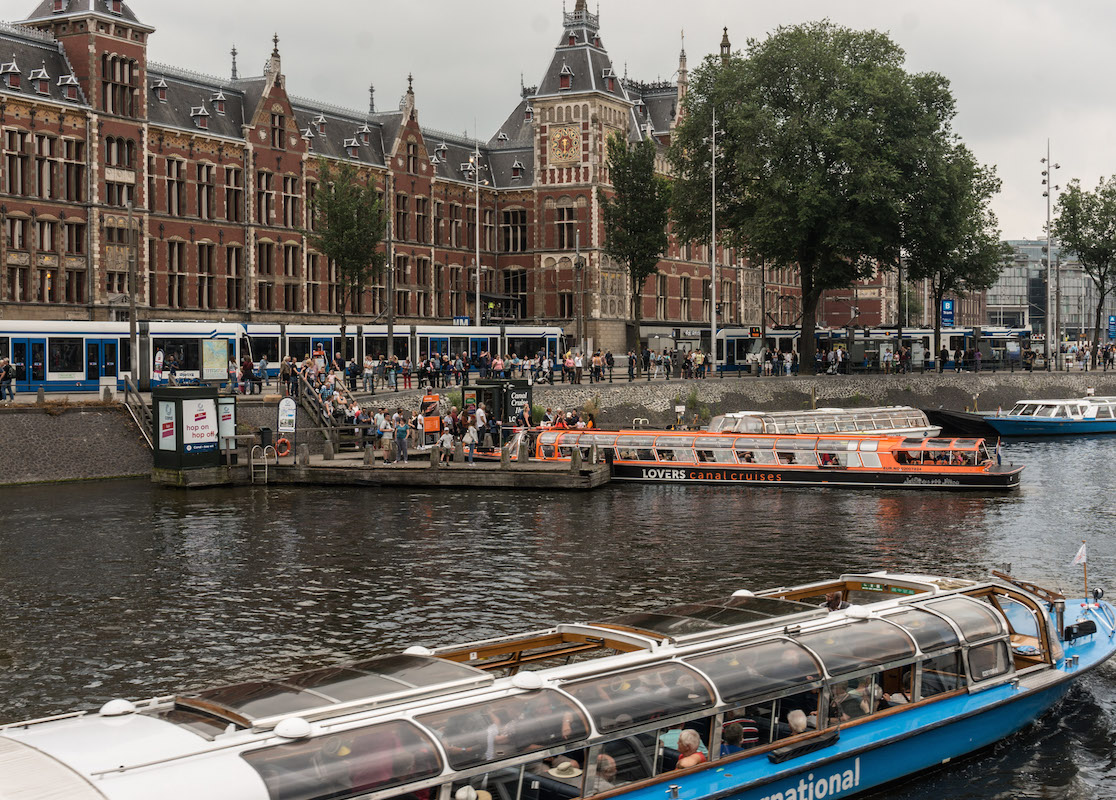 Amsterdam train station